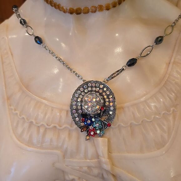 Austrian Crystal Necklace! SPRINGTIME HAT 17.5' Drop,NWOT! - Picture 12 of 12